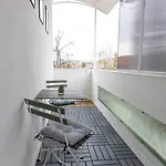 Limidi Homes - Spacious 2-bedroom Centre Appartement *