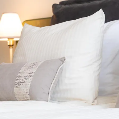 Limidi Homes - Spacious 2-bedroom Centre Apartmán *