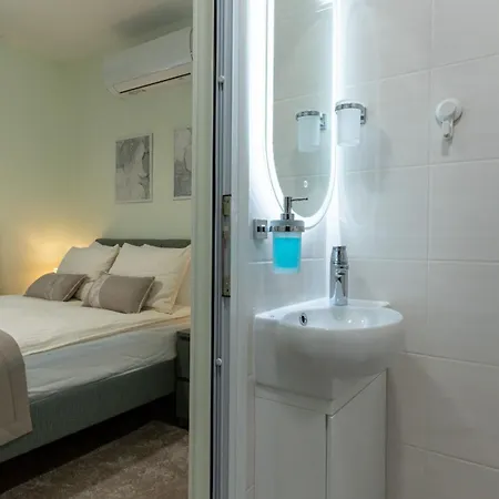 Apartman Limidi Homes - Spacious 2-bedroom Centre Veliko Tarnovo