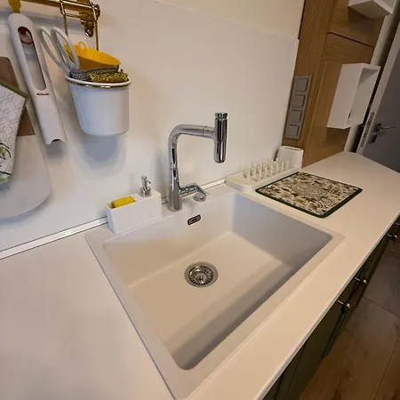 Limidi Homes - Spacious 2-bedroom Centre Apartman